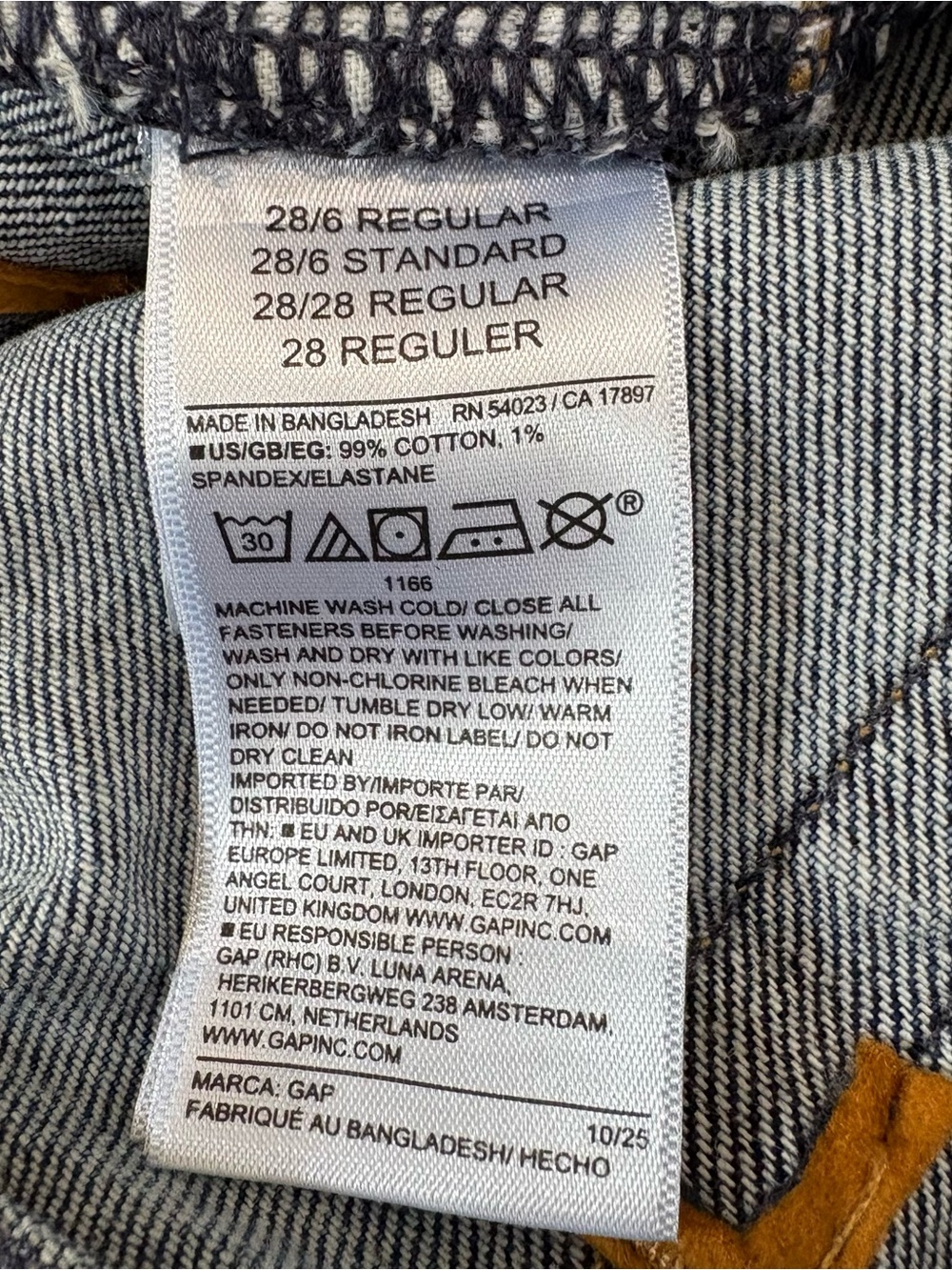 NWT….GAP low rise 90’s loose fit indigo medium jeans - Picture 4 of 5